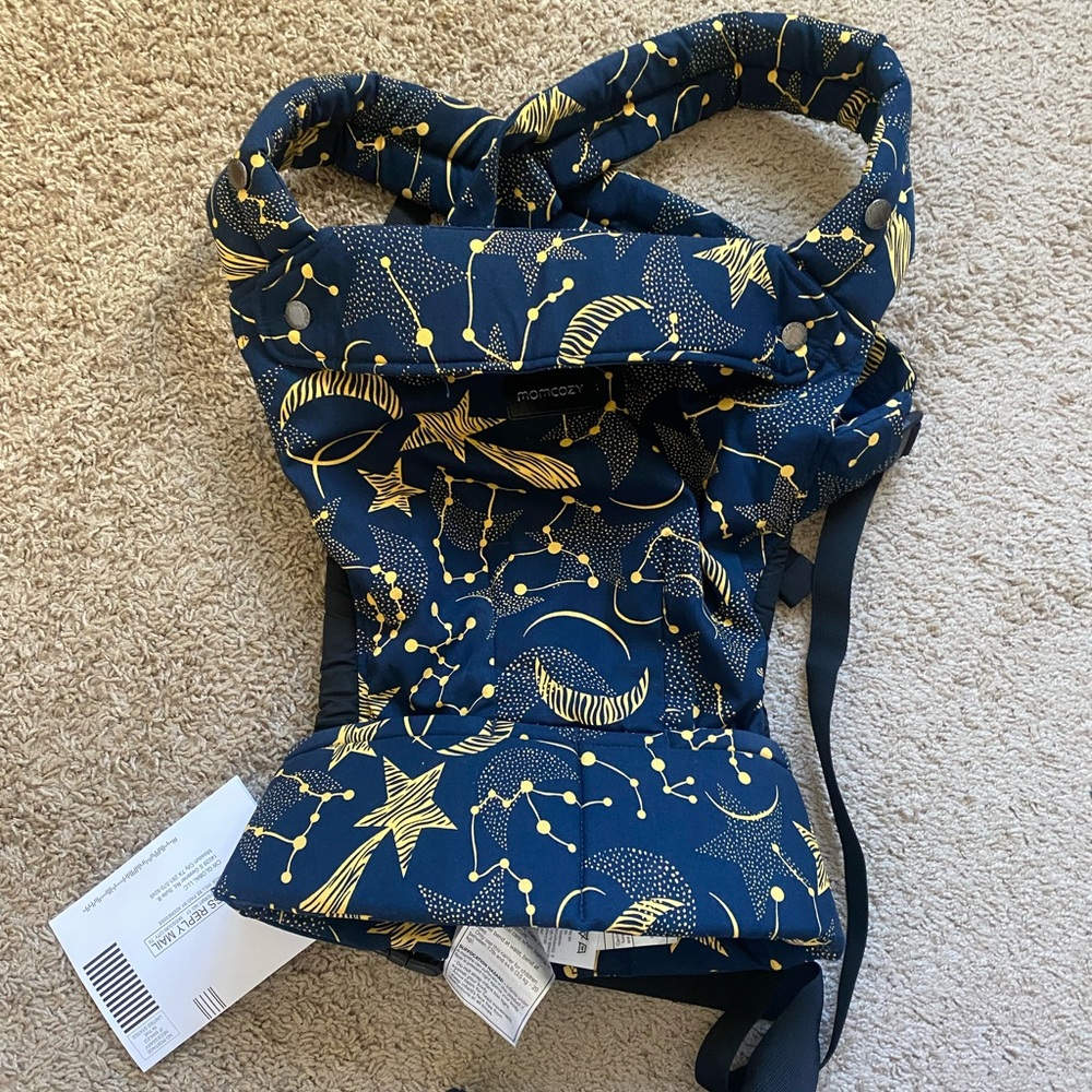 Momcozy carrier